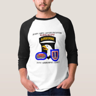 187. INFANTERIE-101. IM FLUGZEUG T - SHIRT DER