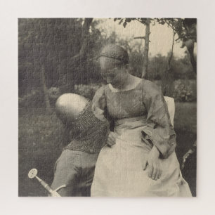 1890er Paar in Umarmung Schwarz-Weiß-Foto