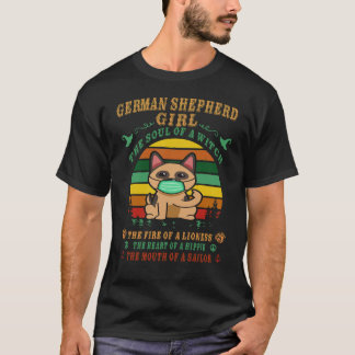 18 Deutsche Schäferhündin Das Herz einer Hexe Das T-Shirt