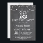 18. Geburtstag Einladungs-Chalkboard String Lights Einladung<br><div class="desc">18. Geburtstag Einladung mit Schwarz-Weiß-Chalkboard Hintergrund. String Lights. Erwachsener Geburtstag. Männer oder Frauen zum Geburtstag.
Für weitere Anpassungen klicken Sie bitte auf die Schaltfläche "Anpassen" und verwenden Sie unser Designwerkzeug,  um diese Vorlage zu ändern.</div>