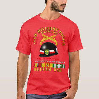 18. MP Brigade Helmet Vietnam w SVC T-Shirt