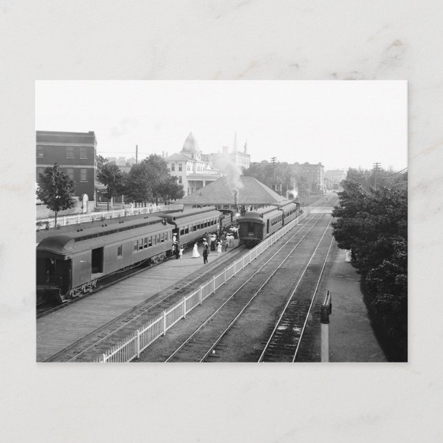 1906 Vorstadtbahnhof Petosky Mass. Postkarte (Vorderseite)