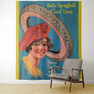 1918 Kelly-Springfield-Reifen und Behielt Lächeln Wandteppich