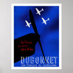 1930er Jahre Art-Deco Aviation Poster<br><div class="desc">DUBONNET. Illustrierter Druck in Blau, Schwarz, Weiß und Rot in einem Maronmatte-Werbeschrank. Blauer Hintergrund mit schwarzer Silhouette der Nase eines Flugzeug und Propeller vorne und drei weiße, fast silhouetted Flugzeuge in der Entfernung. Volltext: "DUBONNET" in Serifenschrift, dreidimensionaler Schriftart mit dem Hintergrund durch die Buchstaben sichtbar. Unten in weißem serifenem Schriftart:...</div>