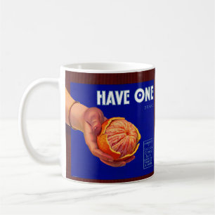 1940er Jahre haben ein orangefarbenes Kratetikett Kaffeetasse