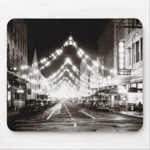 1942 Honolulus Fort Street bei Nacht Mousepad
