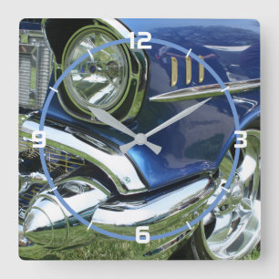 1957er blauer Chevy Custom Wagen, weiße Nummern Quadratische Wanduhr