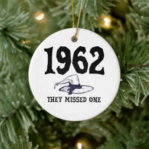 1962 Sie verpassten eine Salem-Hexe Halloween Keramik Ornament