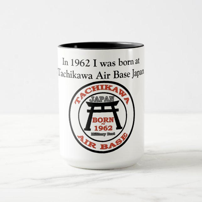 1962 war ich geboren am Luftwaffenstützpunkt Tachi Tasse (Zentrum)