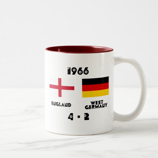 1966 ZWEIFARBIGE TASSE (Rechts)