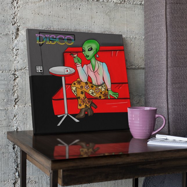 1970's Retro Extraterrestrial in Disco Lounge Poster (Von Creator hochgeladen)