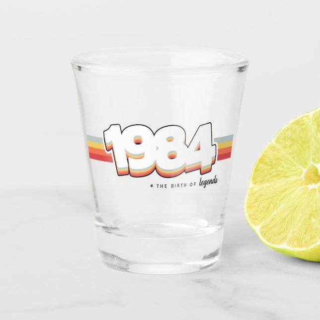 1984 Die Geburt von Legenden Schnapsglas (Vorderseite)