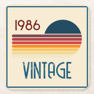 1986 Beige Retro-Streifen Vintage-Sonnen-Unterlage Rechteckiger Pappuntersetzer