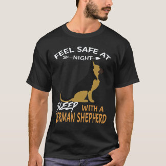 19 Fühlen Sie sich nachts sicher Schlafen Sie mit T-Shirt