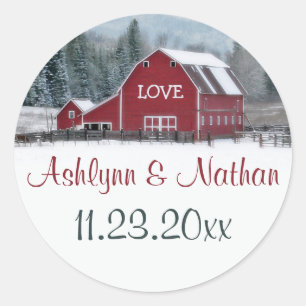 1.5" Roter Stall im Winter Wedding Gefälligkeitsau Runder Aufkleber
