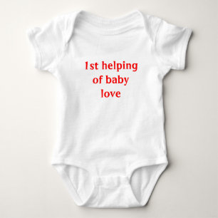 1. Helfen der Baby-Liebe Baby Strampler