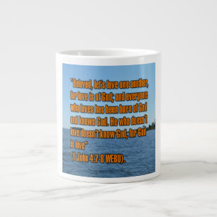 1 Johannes 4:7-8 WEBU Mug Jumbo-Tasse