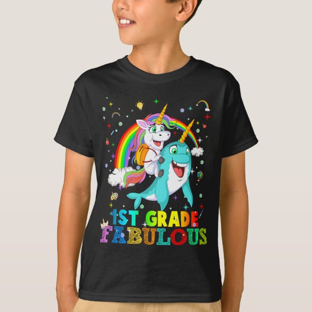 1. Klasse fabelhafte Einhornreiten Narwal T-Shirt (Vorderseite)