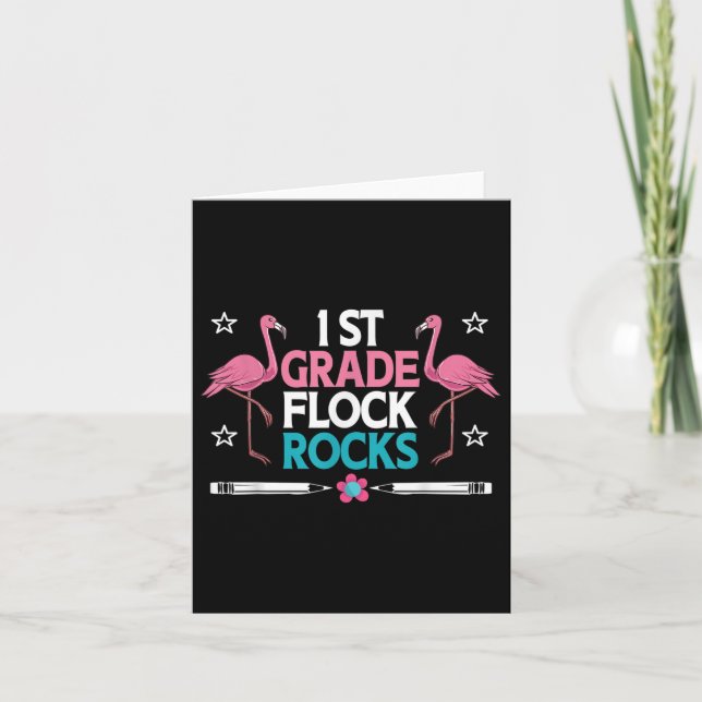 1. Klasse Flock Rocks Flamingo Lehrer Student Kind Karte (Vorderseite)