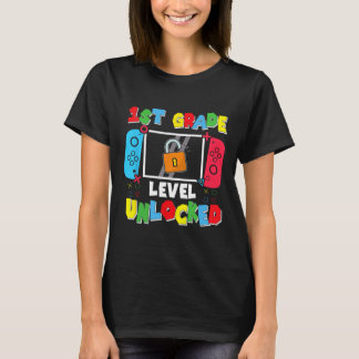 1. Klasse freigeschaltet Zurück zur Schule Erster  T-Shirt