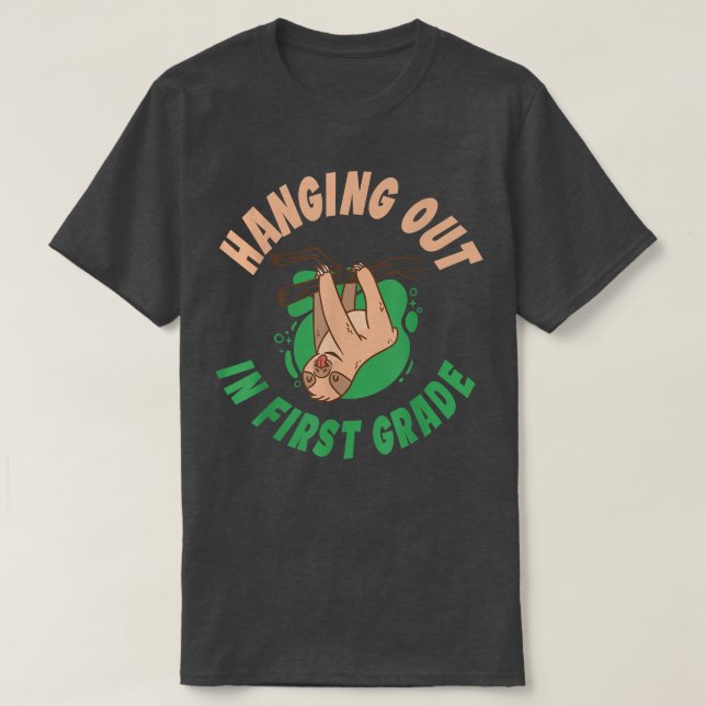 1. Klasse in der Sloth School der ersten Klasse  T-Shirt (Design vorne)