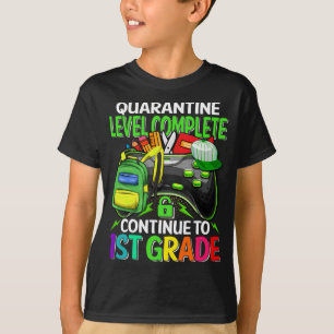 1. Klasse Spiel zurück zum T - Shirt der Schule