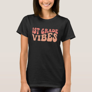 1. Klasse Vibes Teacher T-Shirt