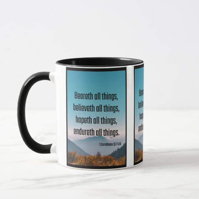 1 Korinther 13:7 Bibelschrift Bild Zwei-Ton Tasse (Links)