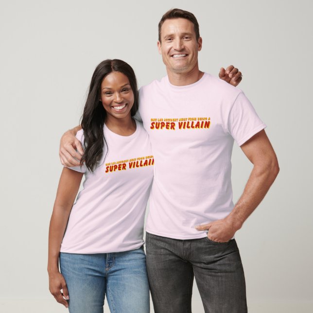 1 Labrador UNFALL weg vom SUPER VILLAIN T-Shirt (Unisex)