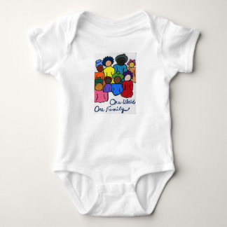 1 Welt, 1 Familien-Baby-Shirt Baby Strampler