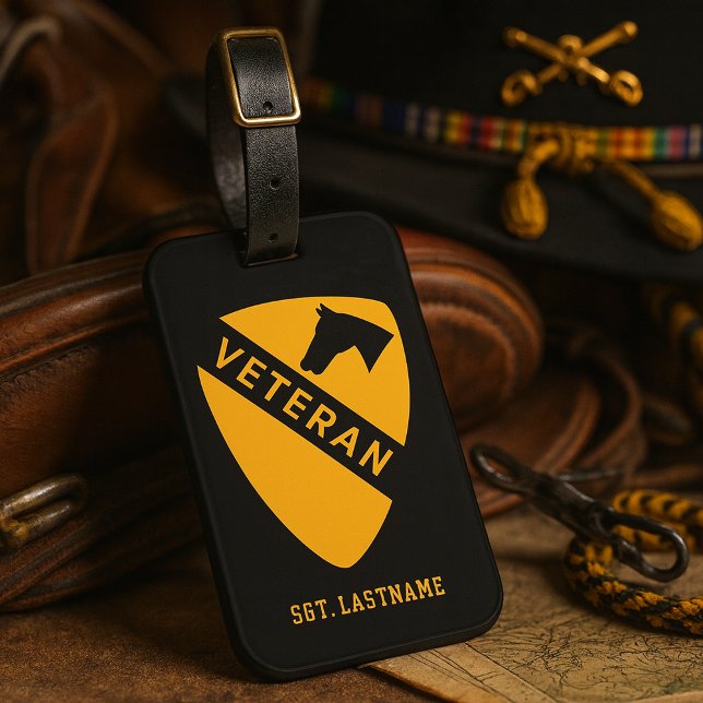 1st Cavalry Division "First Team" Personalized Gepäckanhänger (1st Cavalry Division Veteran Tribute Luggage Tag Mockup)
