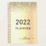 2022 Gold Glitzer Metal Monogram Glam Name Planer<br><div class="desc">2022 Gold und Black Imitats Sparkle Glitzer Monogram Name und Initial Metallic Stainless Steel Spiral Notebook Hochzeitskalender Planer. Das macht den perfekten 16 Geburtstag,  Hochzeit,  Brautparty,  Jubiläum,  Babydusche oder Junggeselinnen-Abschied Geschenk für jemanden,  der Lieben glamourösen Luxus und schicke Stile.</div>
