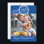 2023 CHRISTMAS FOTO lustige schöne Liste Briefmark Feiertagskarte<br><div class="desc">von kat massard >>> www.simplysweetPAPERIE.com << Ein lustiges Design mit authentischer Santa's Approval Briefmarke - NICE LIST! Haben Ihre Kinder es geschafft? TIPS 1. Um das Foto zu verändern, drücken Sie den Knopf "Anpassen". 2. Sie können auch die Schriftart ändern, verschieben und mehr Text hinzufügen! BENÖTIGEN SIE HILFE, DASS IHR...</div>