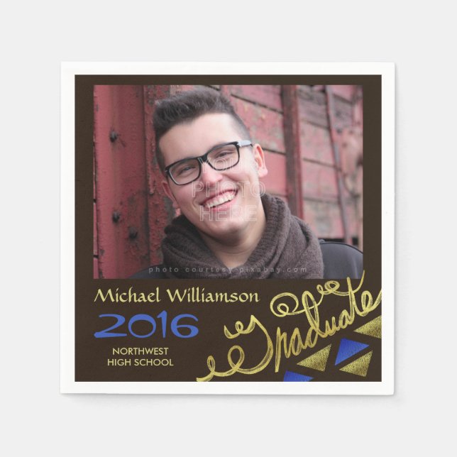 2023 Graduation Party Foto Gold Foil Typografie Serviette (Vorderseite)