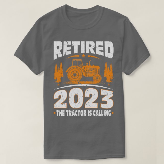 2023 wird der Bauer vom Traktor aufgerufen T-Shirt (Design vorne)
