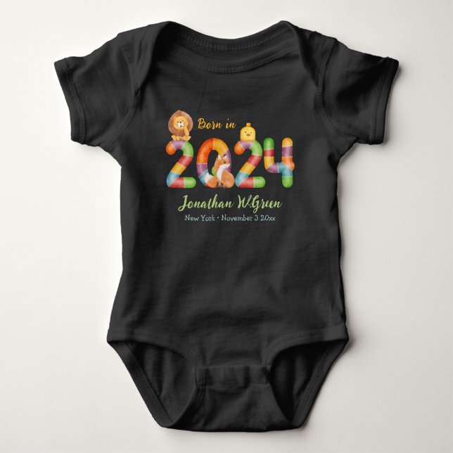 2024 geborenes Geschenk für personalisierte Kleink Baby Strampler (Vorderseite)