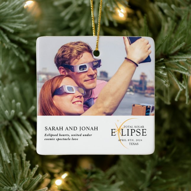 2024 Solar Eclipse Foto Paare Geschenke insgesamt Keramikornament (Baum)