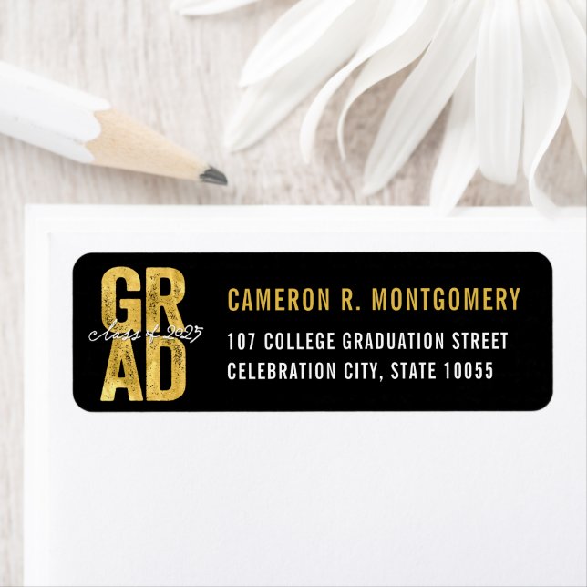 2025 Gold Bold GRAD Typografy Abschluss Anschrift (Insitu)