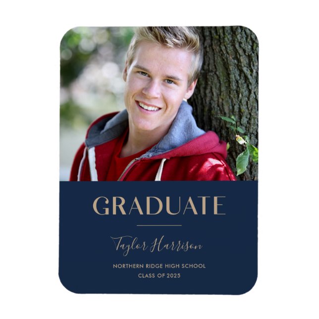 2025 Graduate Navy Blue & Gold Grad Ankündigung Magnet (Vertikal)