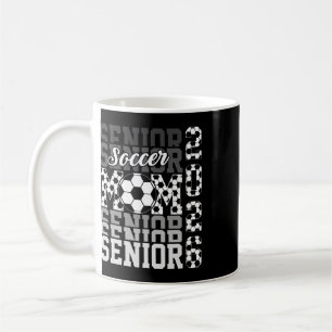 2026 Fußball Senior Mom Absolventen passende Famil Kaffeetasse