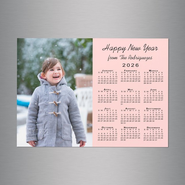 2026 Kalender Foto Rosa Frohes Neues Jahr Magnet (2026 Calendar Photo Pink Happy New Year Magnet in situ)
