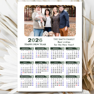 2026 Kalender Modernes altersgrünes Minimalistisch Feiertagskarte