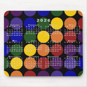 2026 Kalender Pride Regenbogen Tupfen auf Schwarz Mousepad