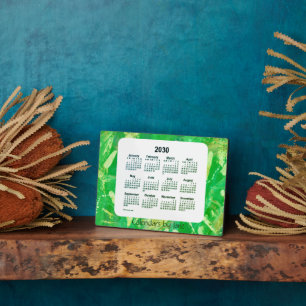 2030 Recoleta Green Tracks Desk Calendar von Janz Fotoplatte