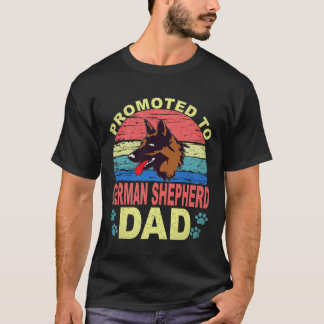 20 Zum Deutschen Schäferhund-Vater befördert Deuts T-Shirt