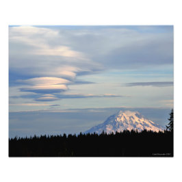 20X16 Rainier mit Lenticular Clouds Fotodruck