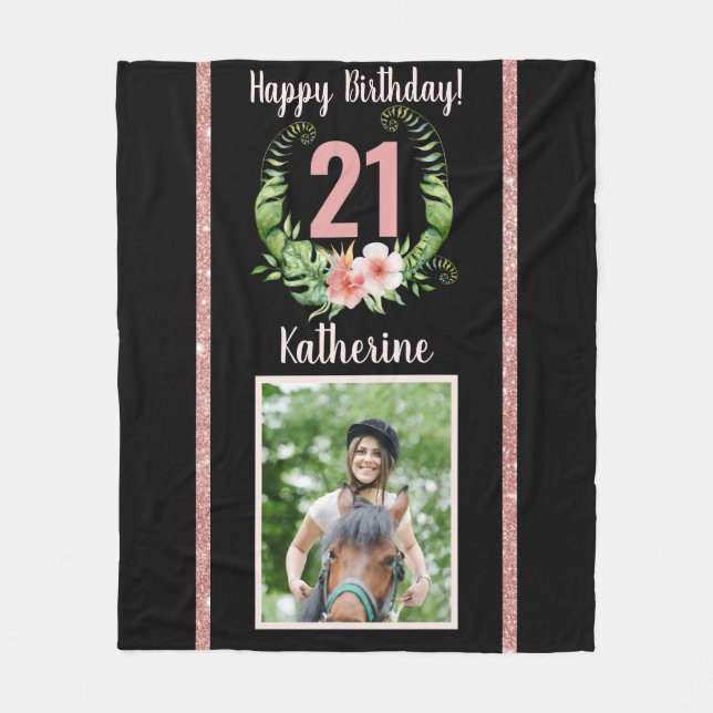 21. Geburtstag schwarzer Blumenname Fleecedecke (Vorderseite)