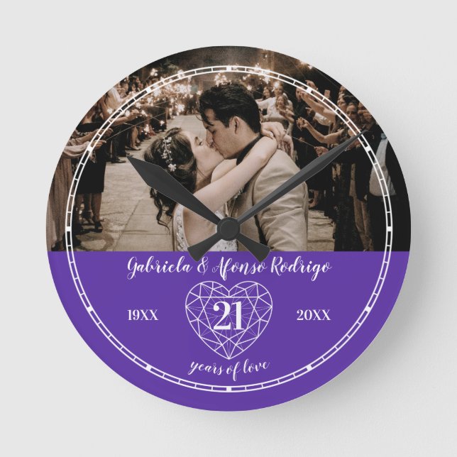 21. Iolite Hochzeitstil lila Herzjuwel Runde Wanduhr (Vorderseite)