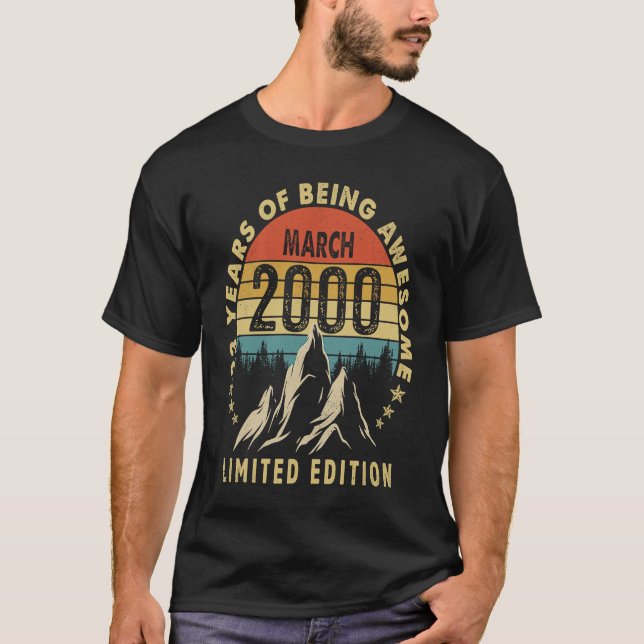 23 Jahre alt Phantastisch seit März 2000 23. Gebur T-Shirt (Vorderseite)