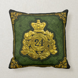 24. Regiment of Foot Shako Plate Throw Kissen